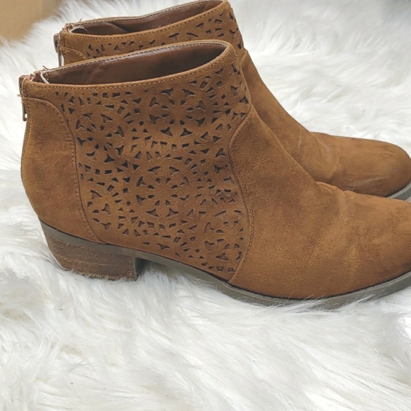 Carlos by Carlos Santana Brett Ankle Bootie 6m - Picture 7 of 12